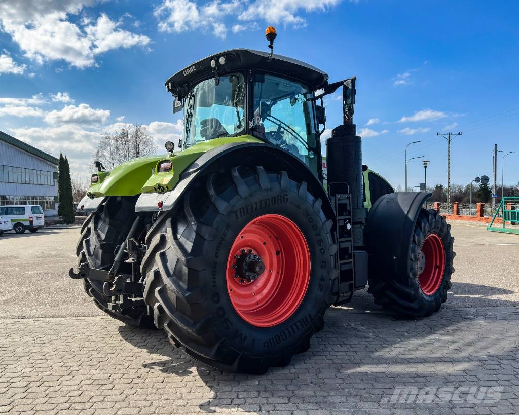 CLAAS Axion 960 cmatic Traktorit
