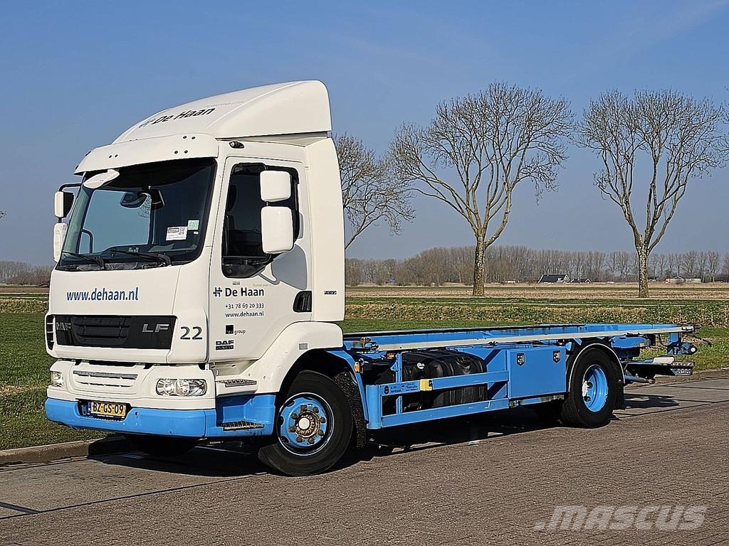 DAF LF 55.180 11.9T AIRCO 3 SEATS Φορτηγά με γερανό & γάτζο