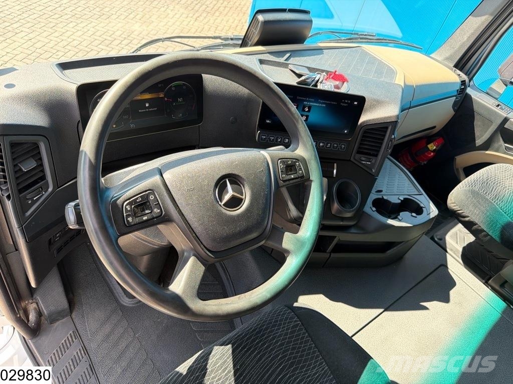 Mercedes-Benz Actros 1845 EURO 6d Vetopöytäautot