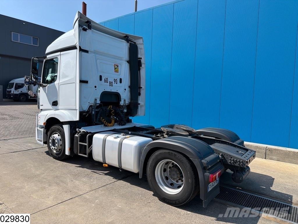 Mercedes-Benz Actros 1845 EURO 6d Vetopöytäautot
