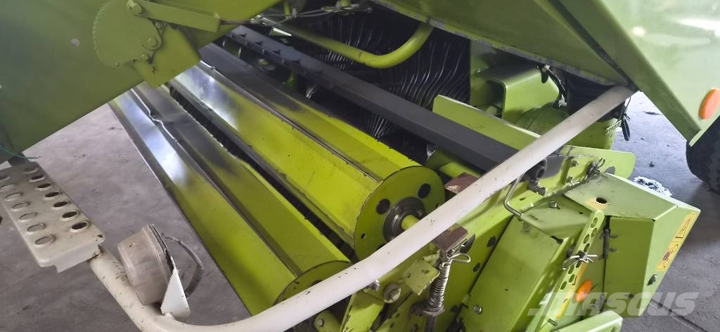 CLAAS 2200 Vierkante balenpers