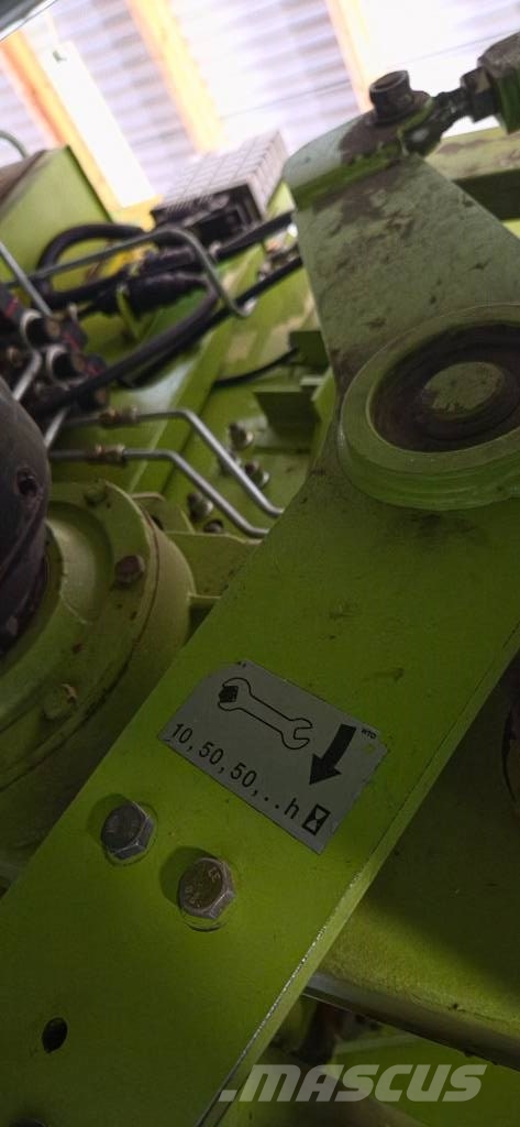 CLAAS 2200 Vierkante balenpers