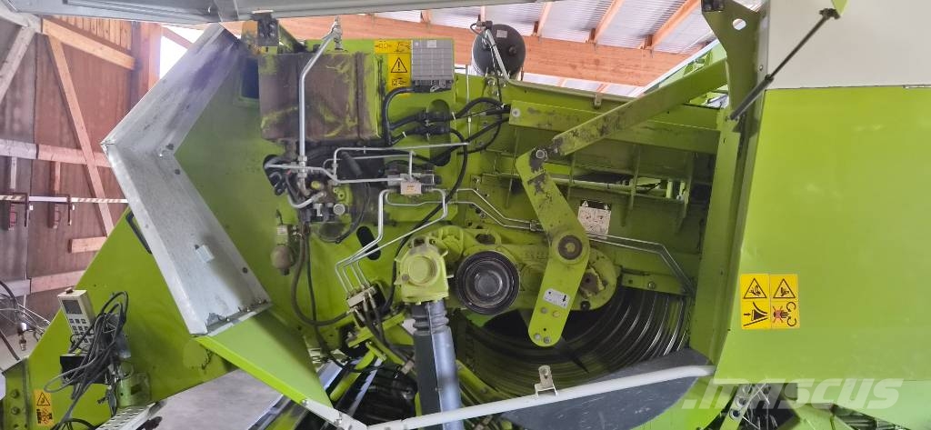 CLAAS 2200 Vierkante balenpers