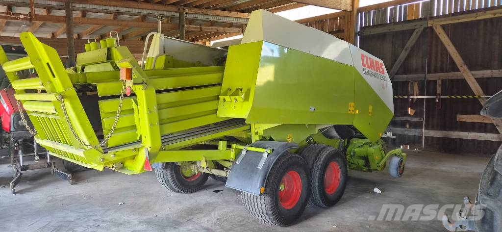 CLAAS 2200 Vierkante balenpers