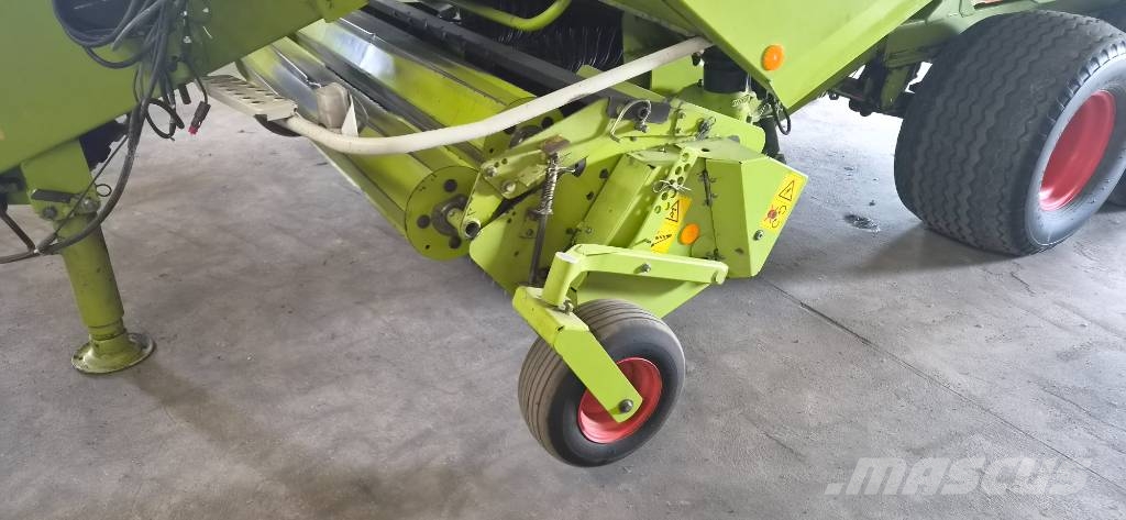 CLAAS 2200 Vierkante balenpers