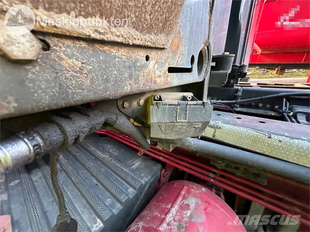 Scania R580LB8X4*4HSA Camion ampliroll