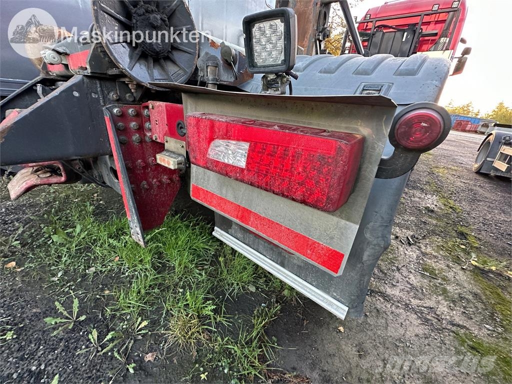 Scania R580LB8X4*4HSA Camion ampliroll