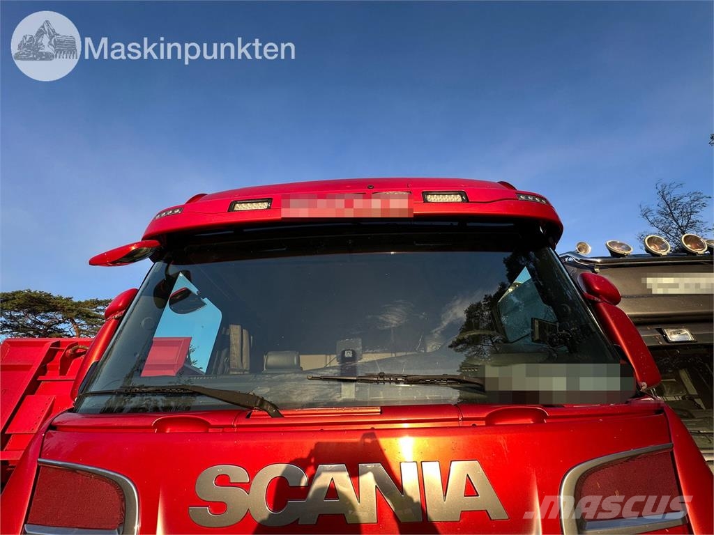 Scania R580LB8X4*4HSA Camion ampliroll