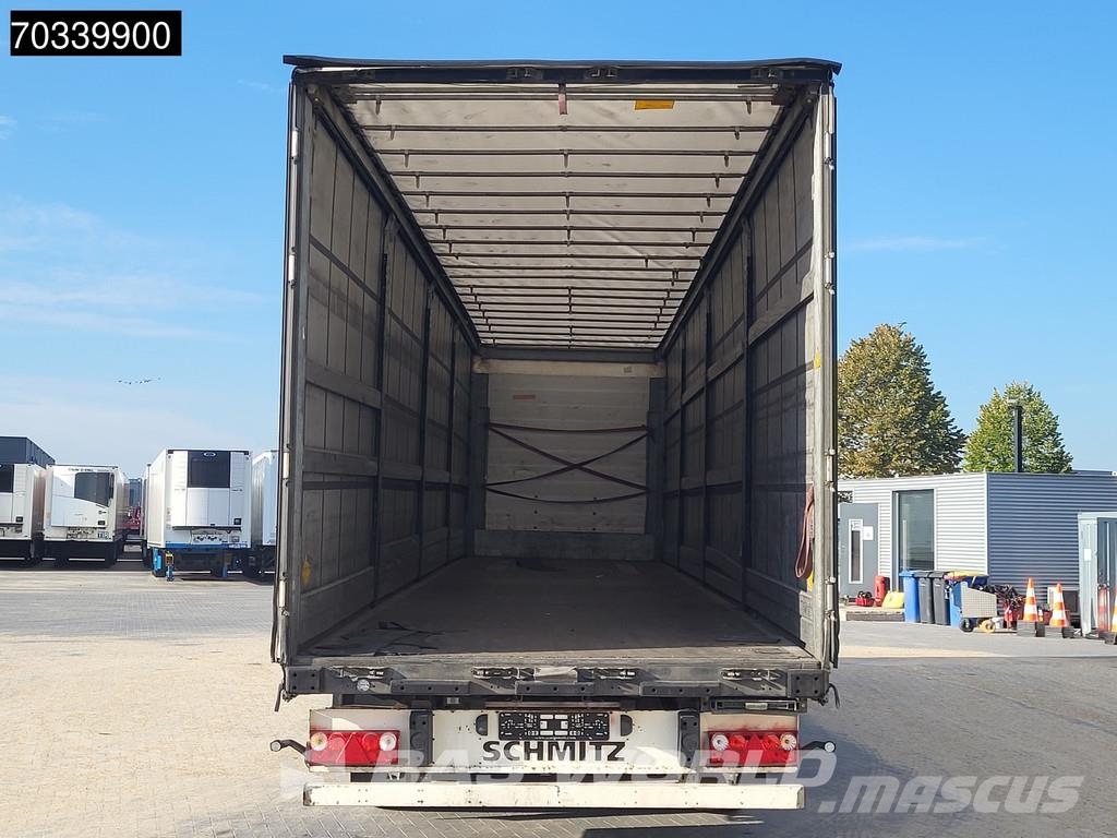 Schmitz Cargobull SCB*S3T 3 axles Sliding Roof MOT 01/27 Curtain sider semi-trailers