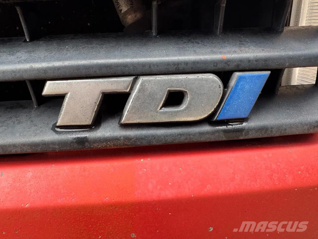 Volkswagen Transporter **TD-2500TDI** Gesloten opbouw