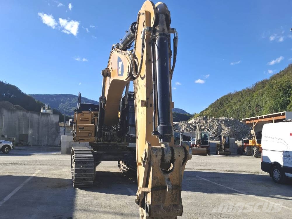 CAT 352 FXE Bagri goseničarji