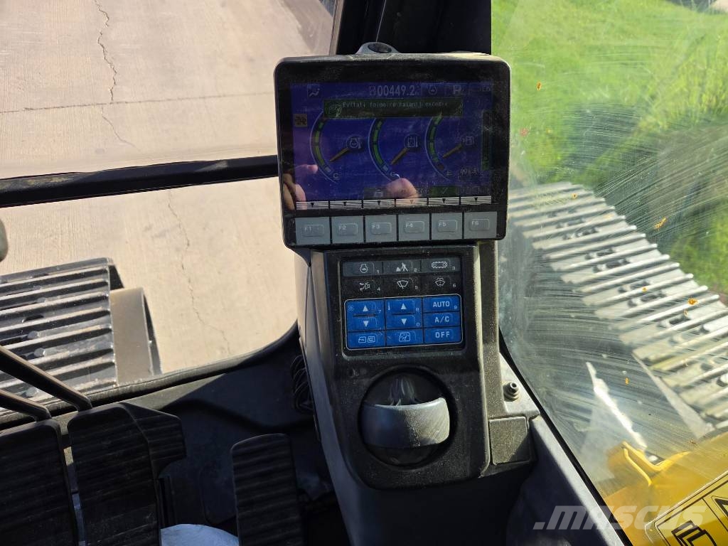 Komatsu PC 290NLC Bageri guseničari