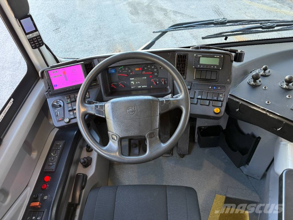 Volvo 8900LE. 59 Units! Autobus interurbani