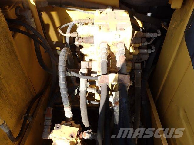 PC PC120‑8 حفارات زحافة