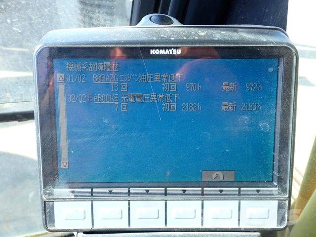 PC PC120‑8 حفارات زحافة
