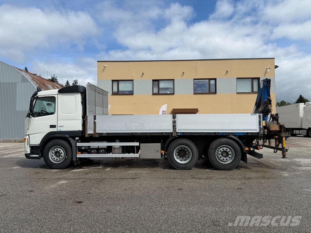 Volvo FM12 420 6X2*4 + MANUAL + PM SERIES 8 CRANE Camiones grúa