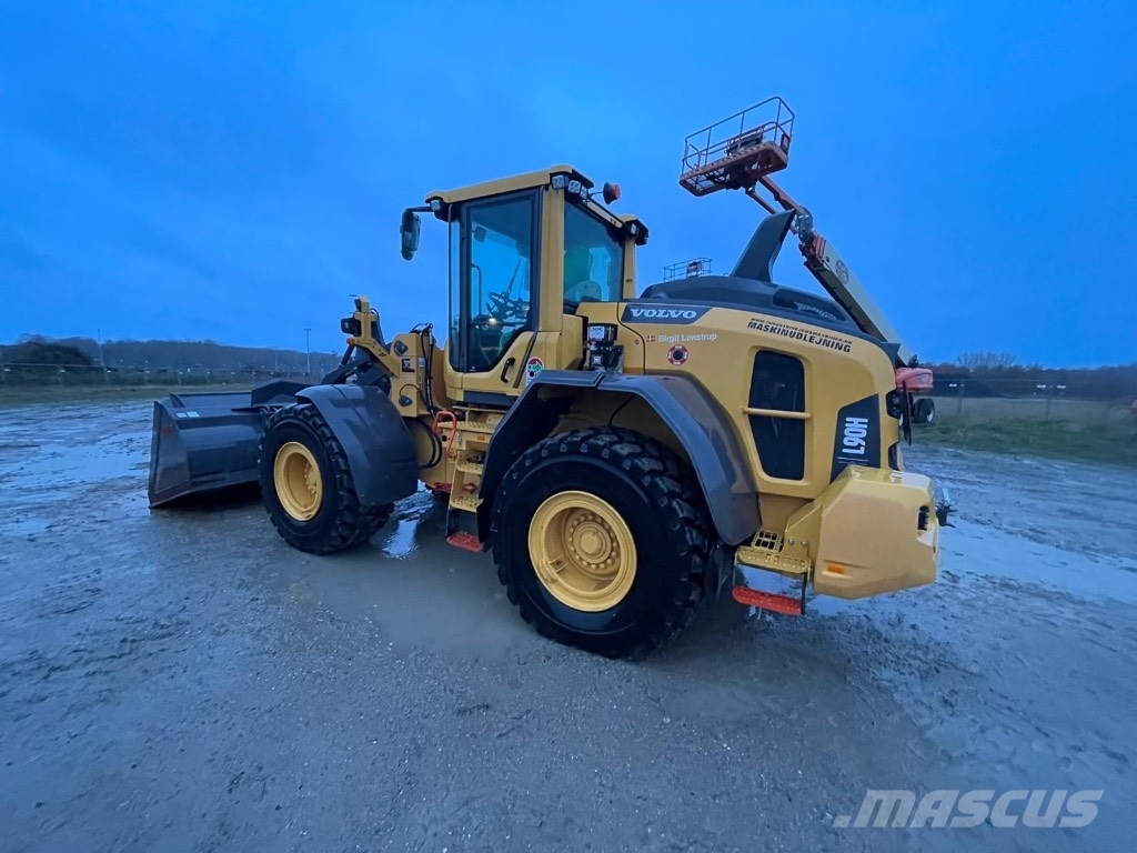 Volvo L 90 H / L90H Naudoti ratiniai krautuvai