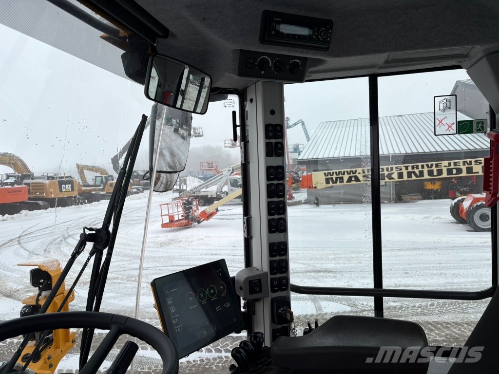 Volvo L 90 H / L90H Naudoti ratiniai krautuvai