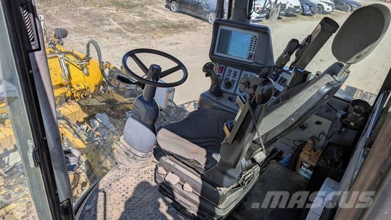 Ropa TIGER V8-3 beet harvester / 6000 MTH Μηχανή εξαγωγής και συλλογής τεύτλων