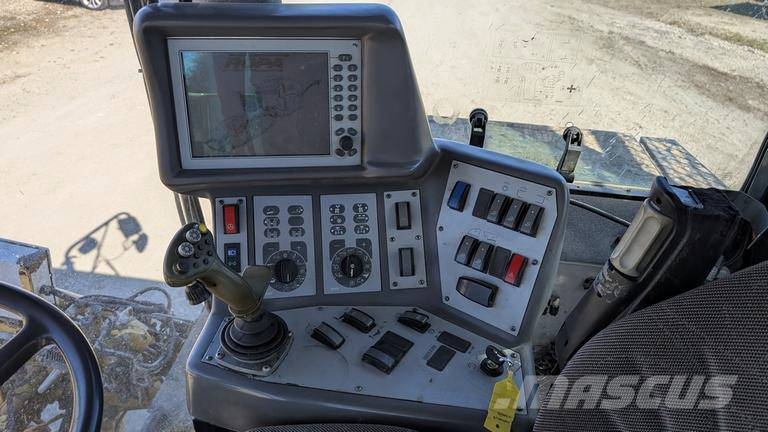 Ropa TIGER V8-3 beet harvester / 6000 MTH Μηχανή εξαγωγής και συλλογής τεύτλων