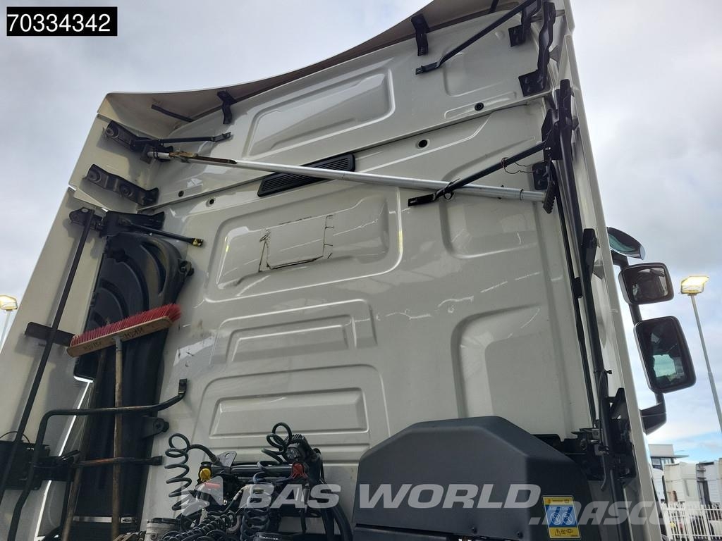 Renault T 480 6X2 HIGH 2x Tanks Hydraulic Standklima وحدات الجر