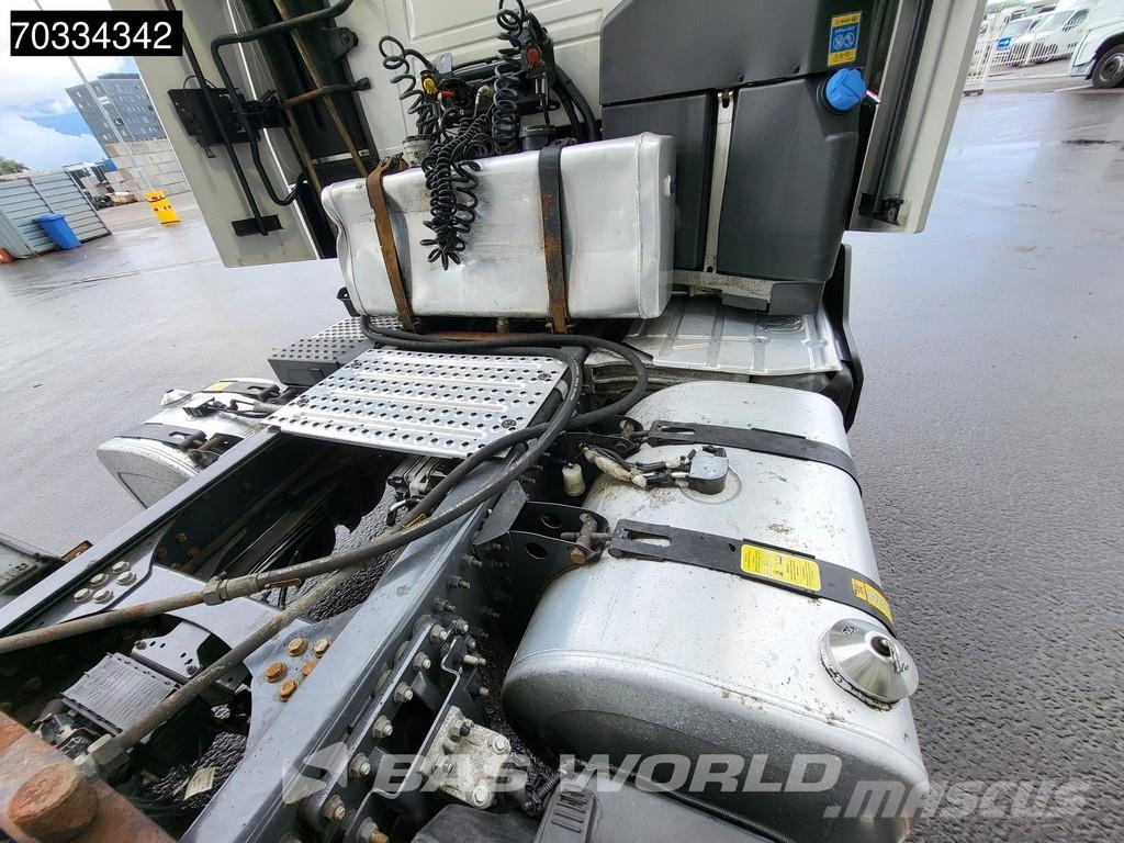 Renault T 480 6X2 HIGH 2x Tanks Hydraulic Standklima وحدات الجر