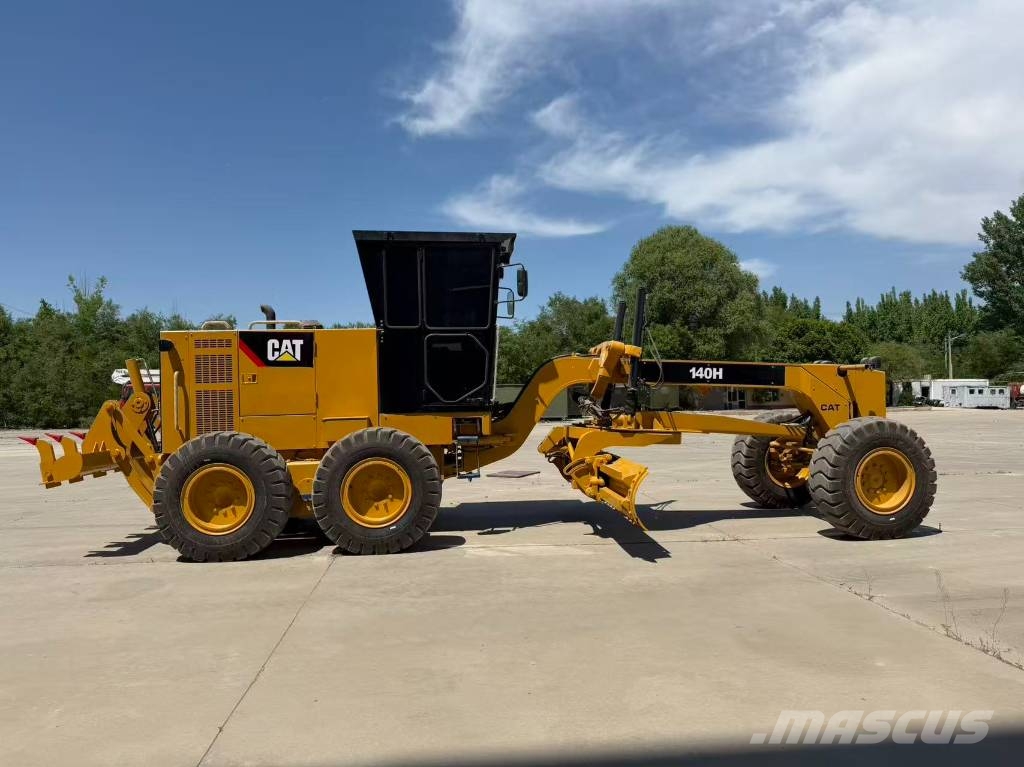 CAT 140 H Graders