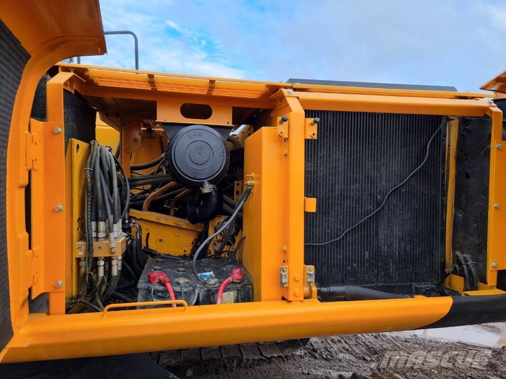 JCB JS 220 LC Excavadoras sobre orugas