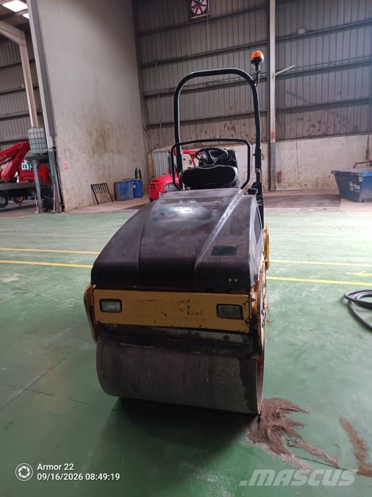 Bomag BW 100 AD-4 Dvojni valjarji