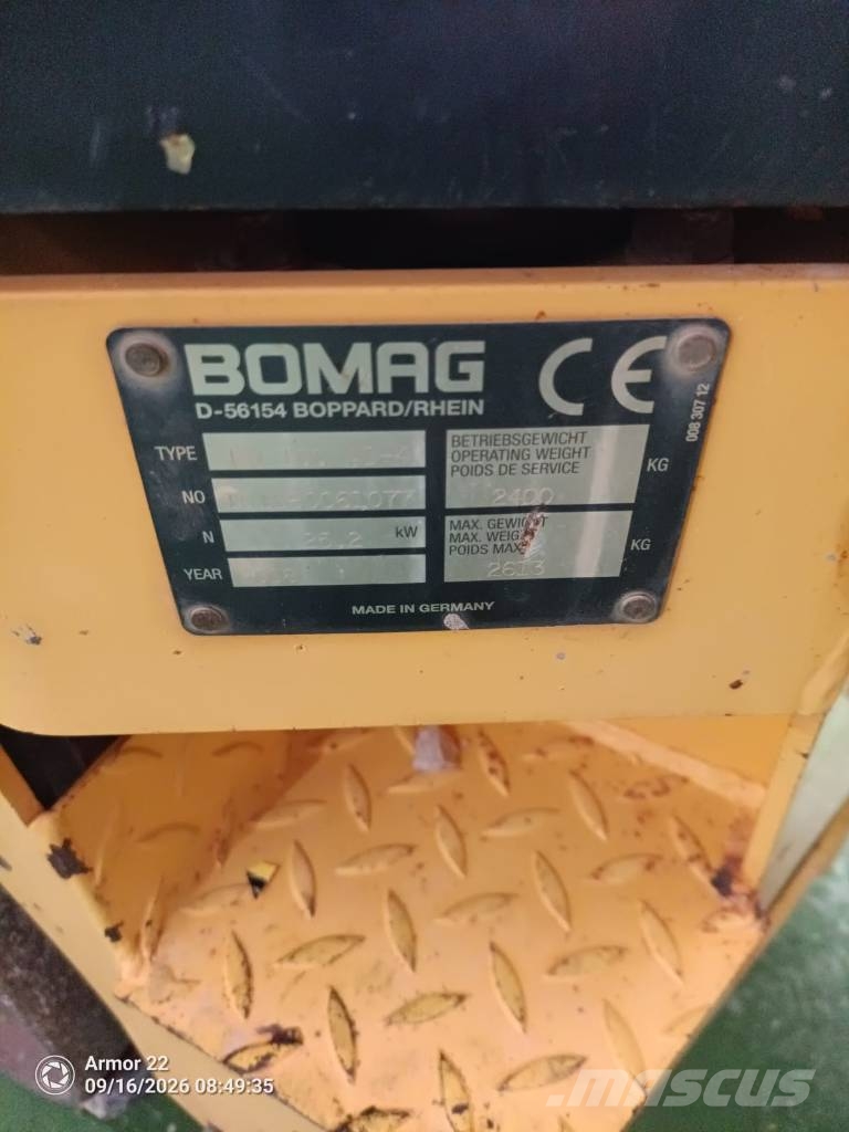 Bomag BW 100 AD-4 Dvojni valjarji
