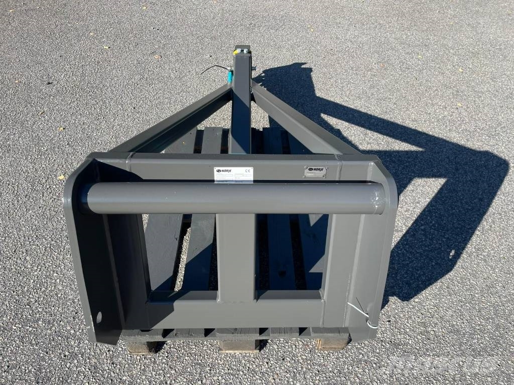 Norje Kranarm Manitou fäste 2-3,3m 1900-1150kg Övriga