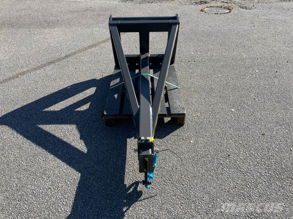 Norje Kranarm Manitou fäste 2-3,3m 1900-1150kg Övriga