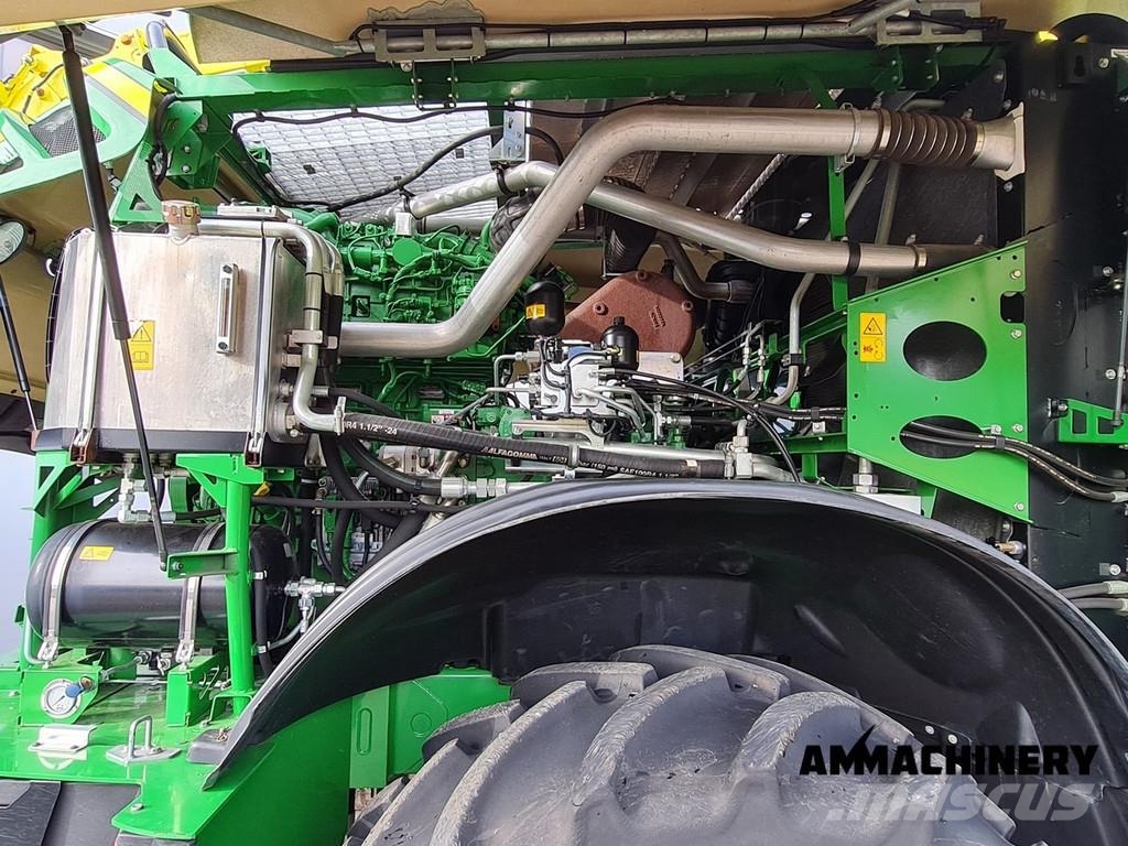 John Deere 8400i Including Kemper 360 Plus حصادات الأعلاف