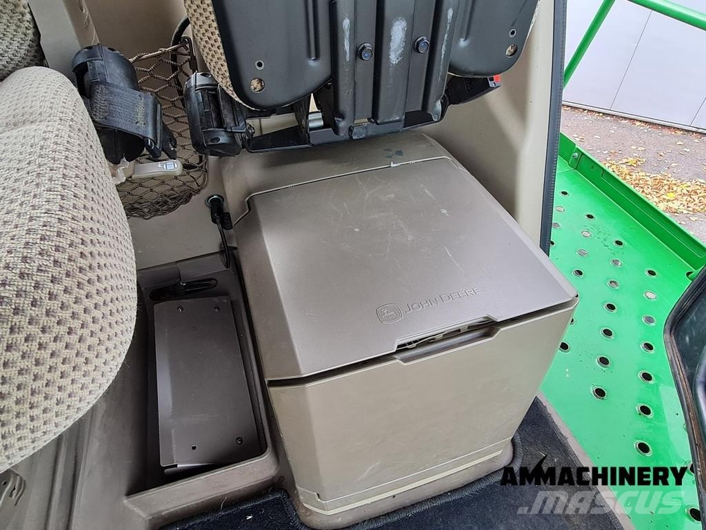 John Deere 8400i Including Kemper 360 Plus حصادات الأعلاف