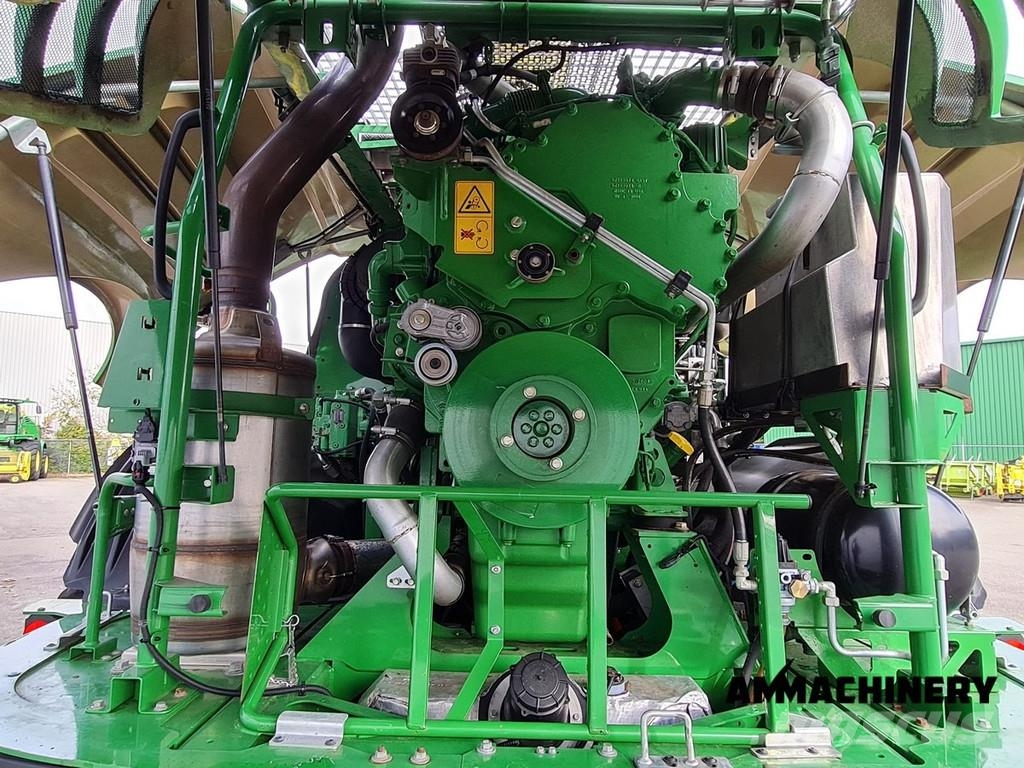 John Deere 8400i Including Kemper 360 Plus حصادات الأعلاف