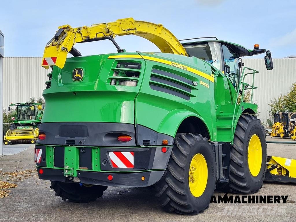 John Deere 8400i Including Kemper 360 Plus حصادات الأعلاف