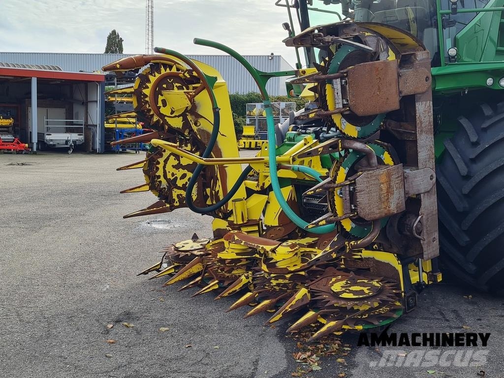 John Deere 8400i Including Kemper 360 Plus حصادات الأعلاف