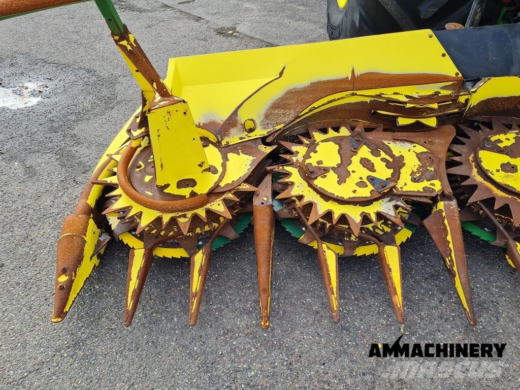 John Deere 8400i Including Kemper 360 Plus حصادات الأعلاف