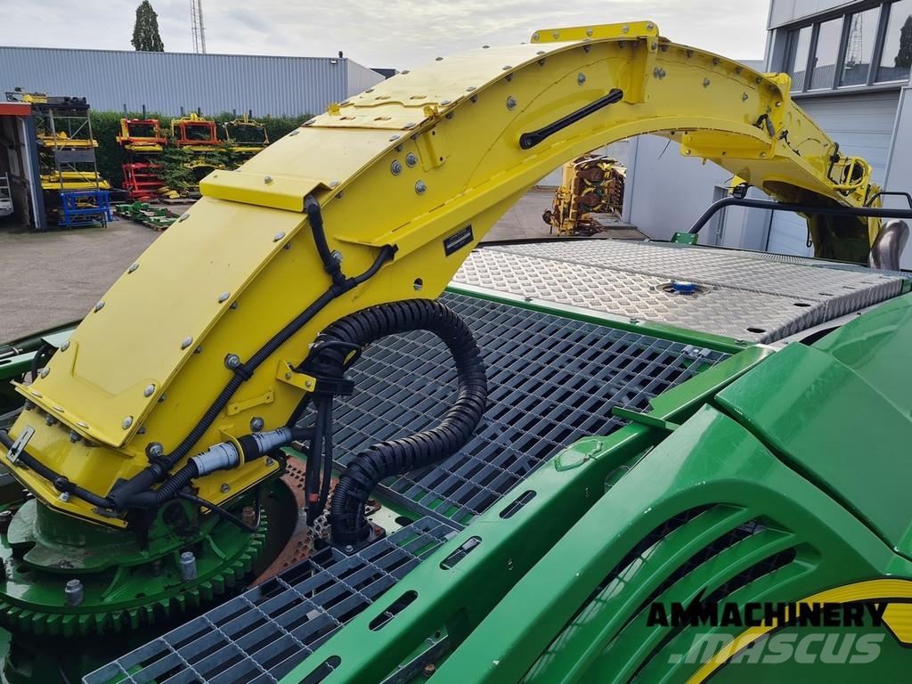 John Deere 8400i Including Kemper 360 Plus حصادات الأعلاف