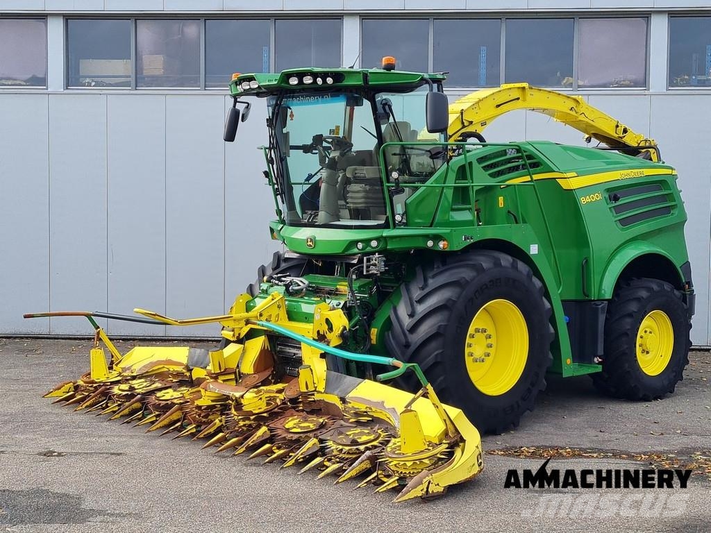John Deere 8400i Including Kemper 360 Plus حصادات الأعلاف