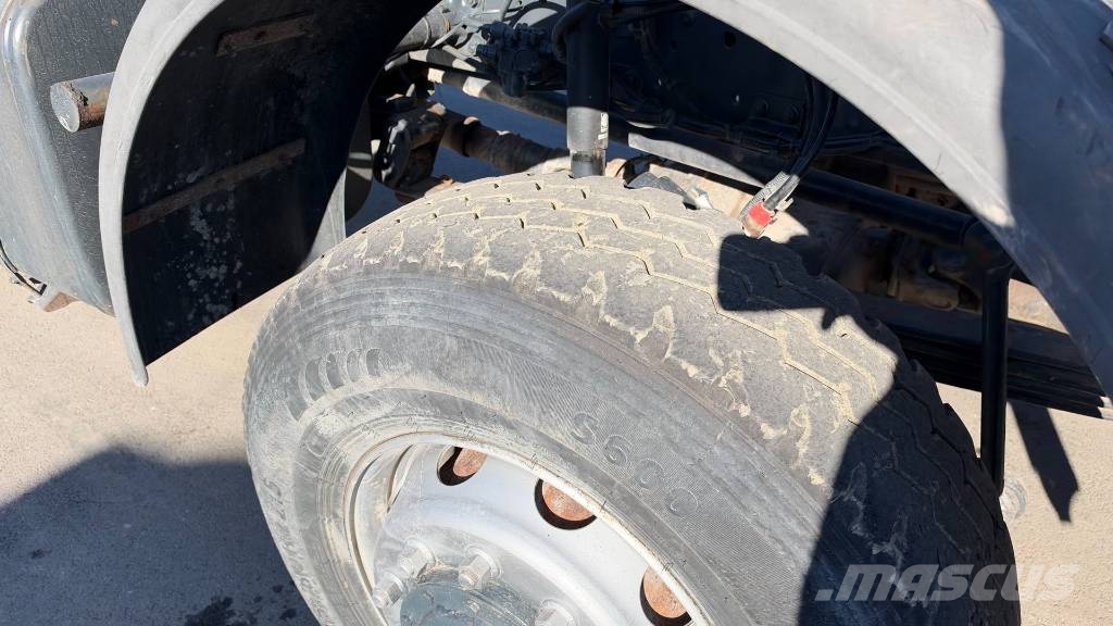 Mercedes-Benz ACTROS 4140 8X8 chassis - big axle - spring Chassis