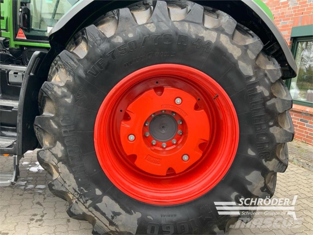 Fendt 936 VARIO GEN7 PROFI PLUS Traktorer