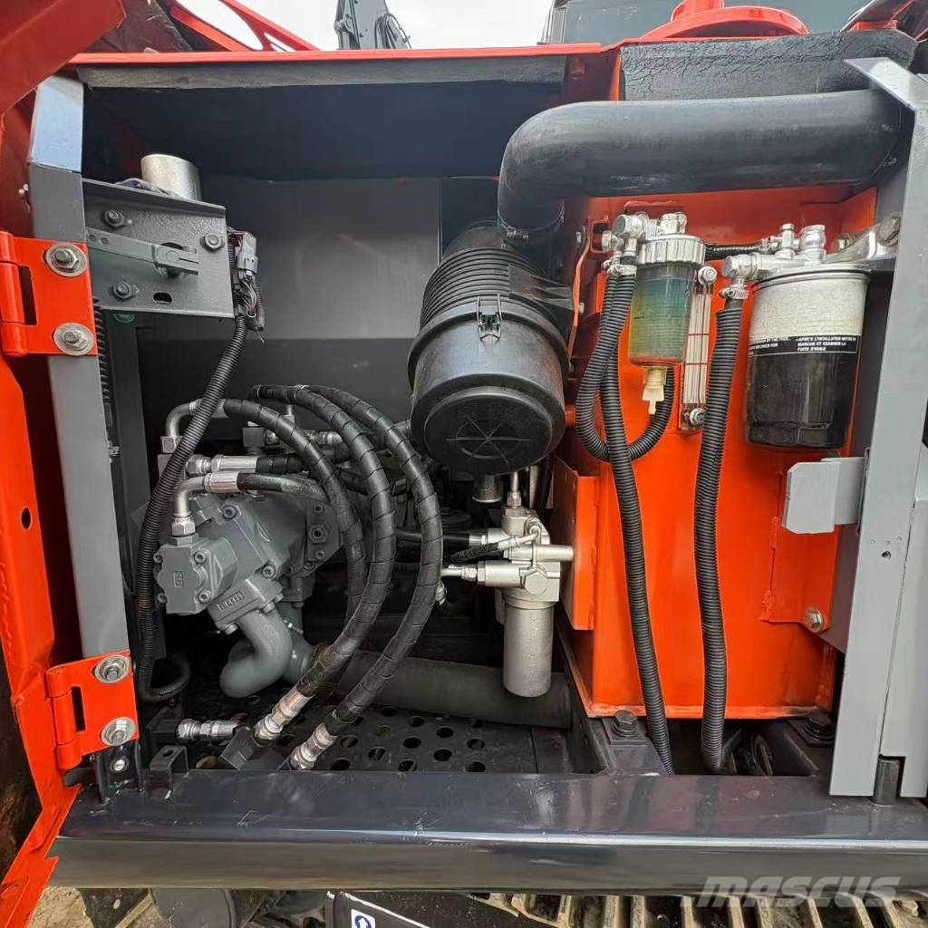 Hitachi ZX70 Raupenbagger