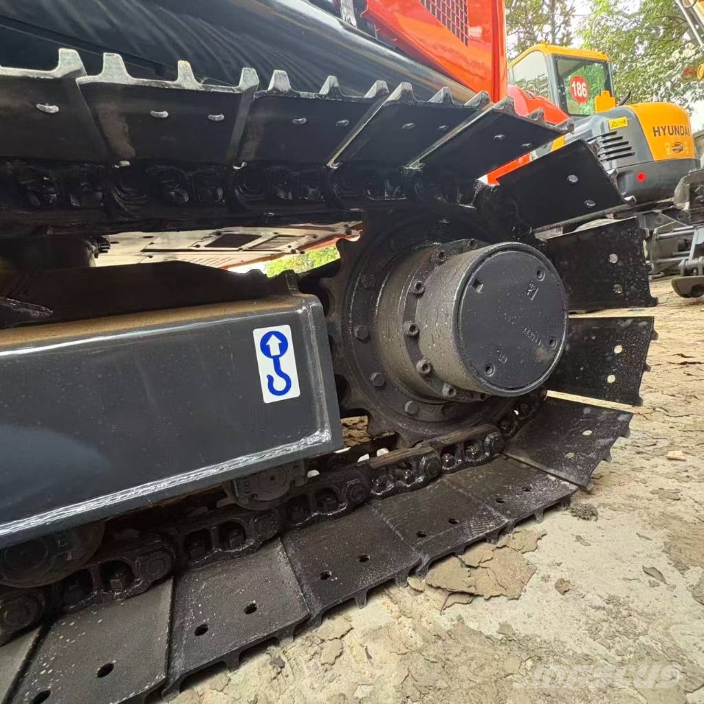 Hitachi ZX70 Raupenbagger