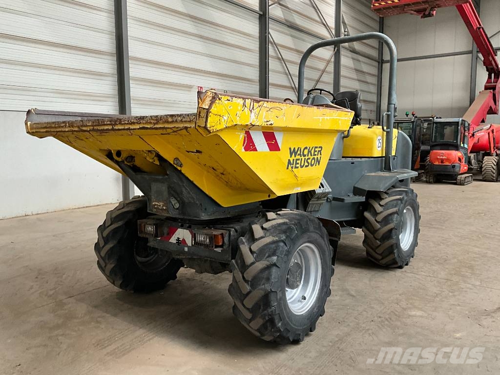 Neuson 6001 Dumpere