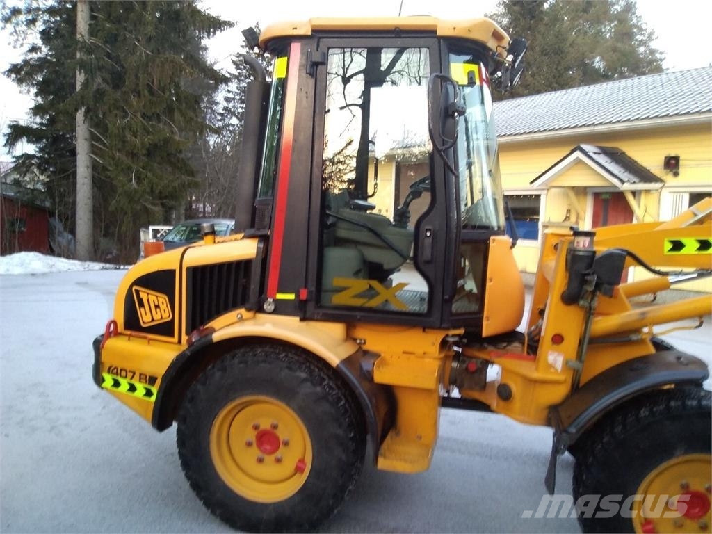 JCB 407 Pyöräkuormaajat
