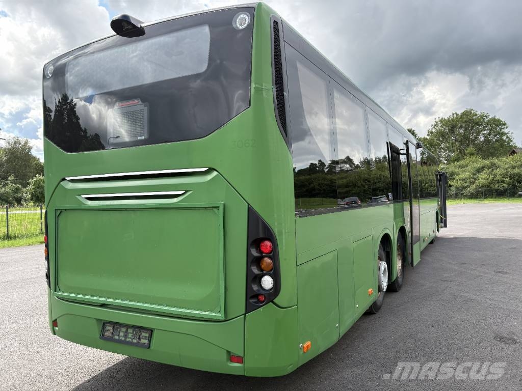Volvo 8900 حافلة داخل المدينة