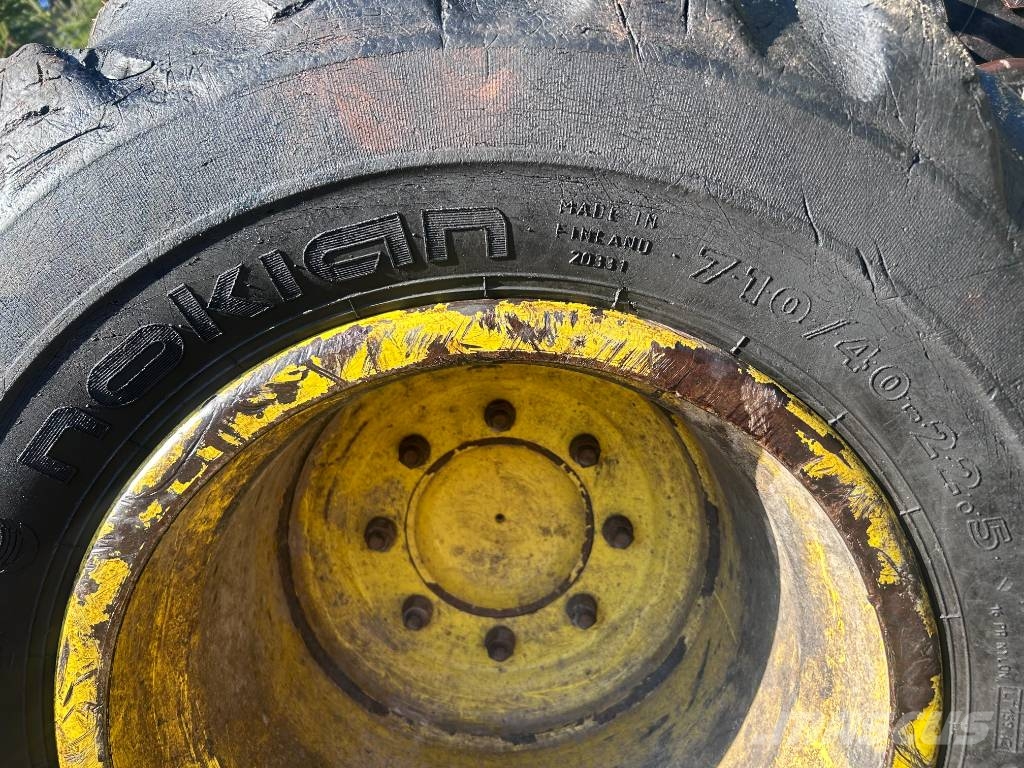 John Deere 770 D Харвестери