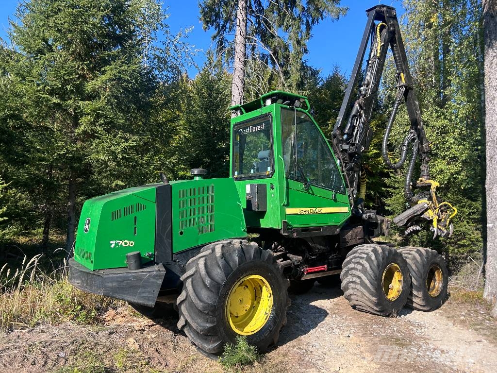 John Deere 770 D Харвестери