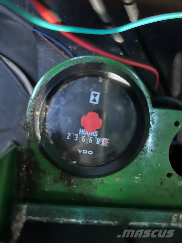 John Deere 770 D Харвестери